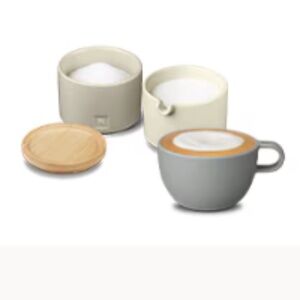 Nespresso Serving Set & Cappuccino Mug, brand new, in original box